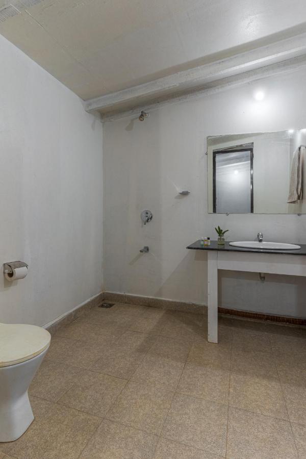 Cuba Patnem Otel Patnem Beach Dış mekan fotoğraf